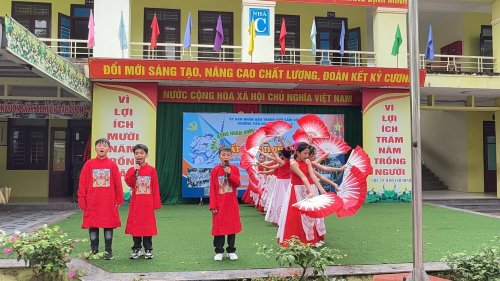 h&agrave;o kh&iacute; Việt Nam.jpg