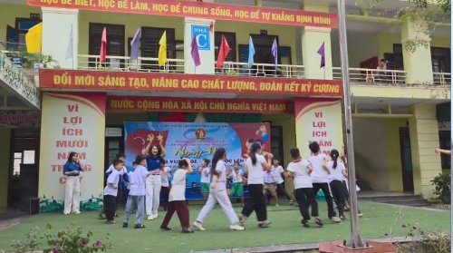 Chơi v&ograve;ng.PNG